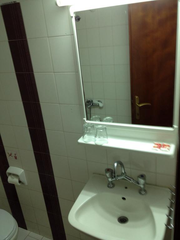 Hotel Cavo D' Oro Nea Moudania Pokoj fotografie
